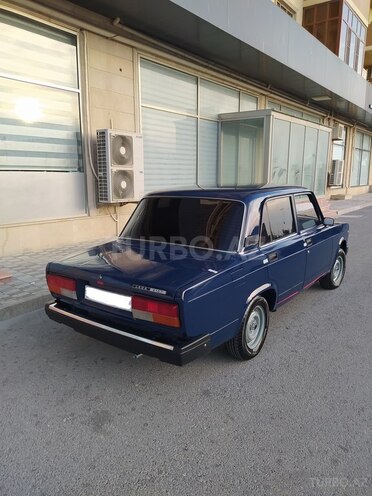 LADA (VAZ) 2107