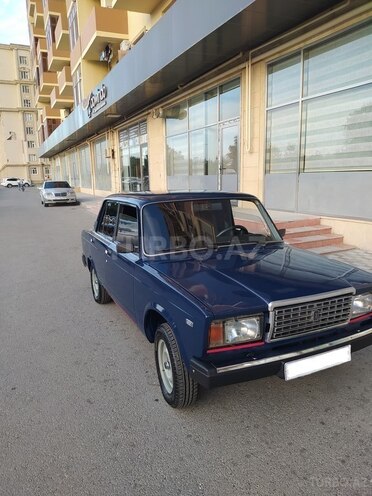 LADA (VAZ) 2107