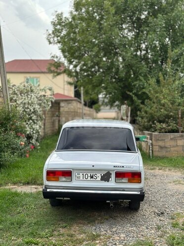 LADA (VAZ) 2107