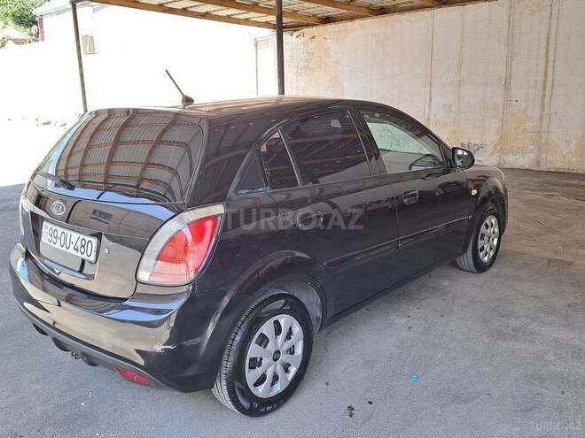 Kia Rio 2010, 228,800 km - 1.4 l - Bakı