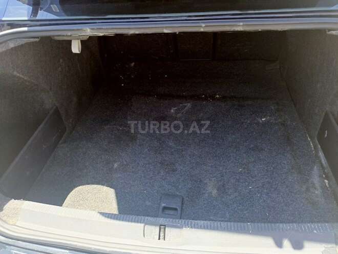 Volkswagen Passat 2010, 256,773 km - 2.0 л - Samux