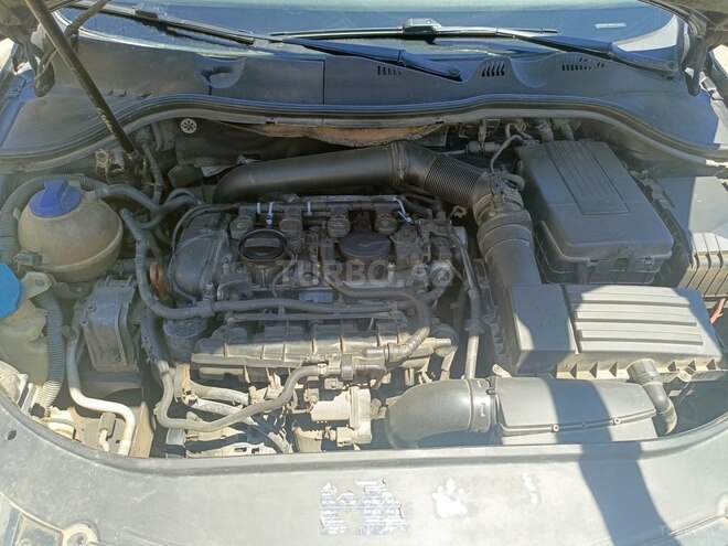 Volkswagen Passat 2010, 256,773 km - 2.0 л - Samux
