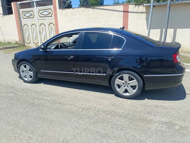 Volkswagen Passat 2010, 256,773 km - 2.0 л - Samux