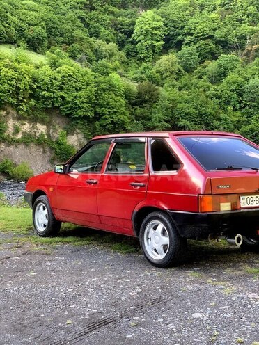 LADA (VAZ) 2109