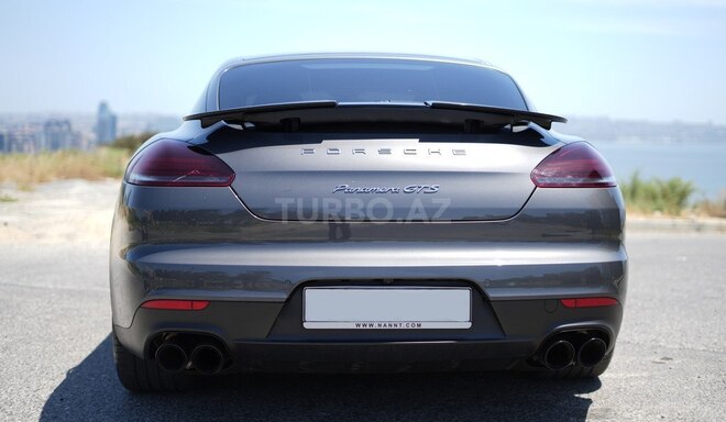 Porsche Panamera GTS