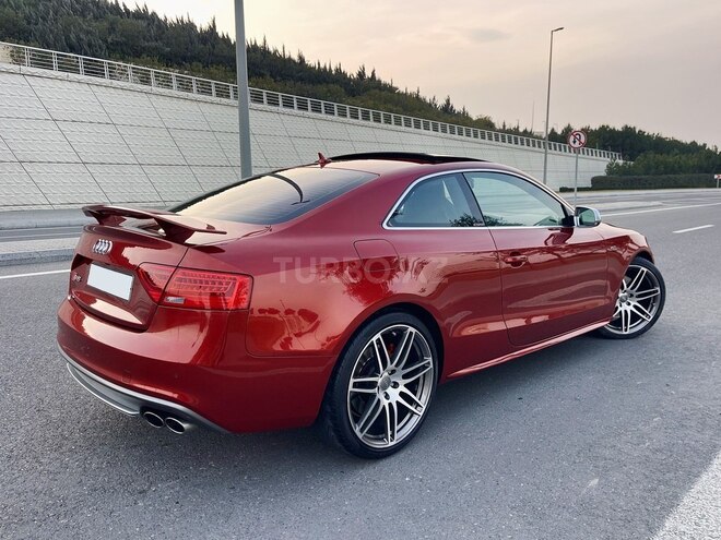 Audi S5