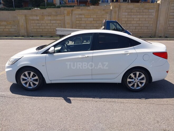 Hyundai Accent 2012, 266,470 km - 1.6 l - Bakı