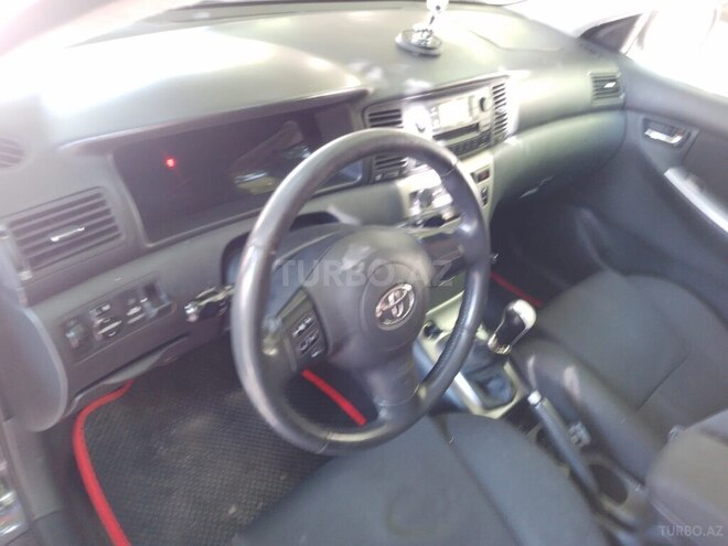 Toyota Corolla 2005, 328,000 km - 1.4 l - Bakı