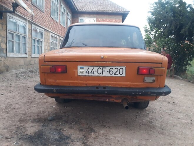 LADA (VAZ) 21011