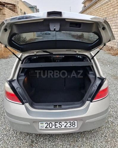 Opel Astra 2006, 287,258 km - 1.4 l - Naftalan