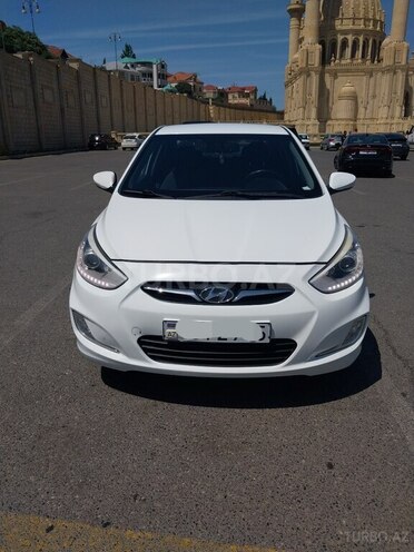 Hyundai Accent 2012, 266,470 km - 1.6 l - Bakı