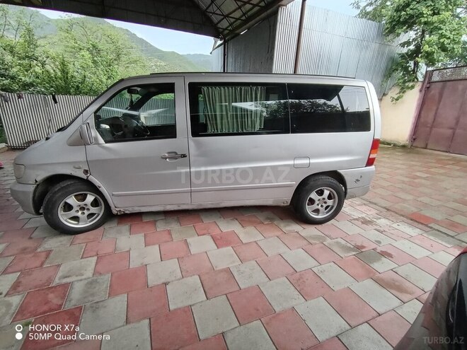 Mercedes Vito