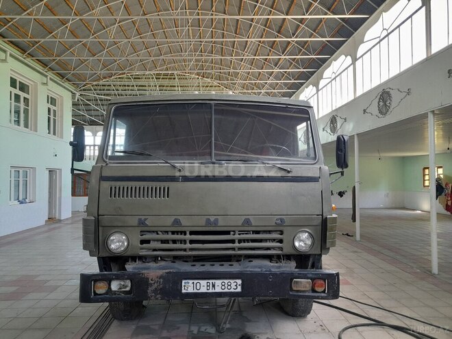 KamAz 53212