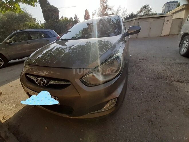 Hyundai Accent