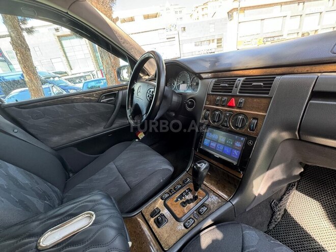 Mercedes E 220 d