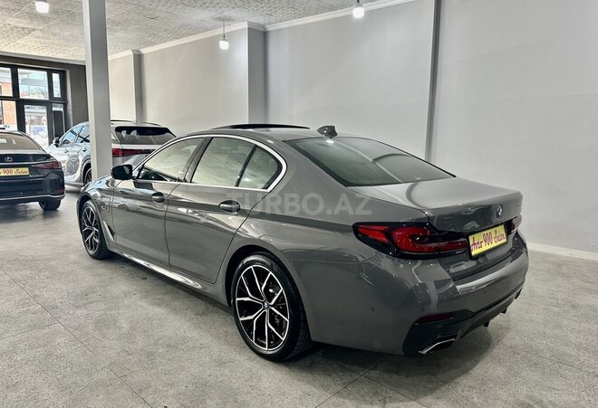 BMW 530e