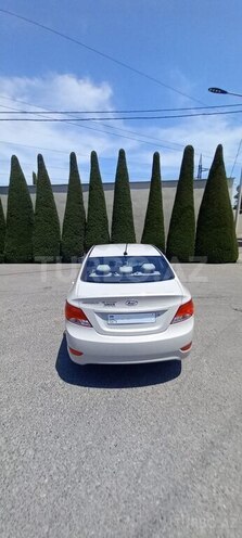 Hyundai Accent 2016, 160,000 km - 1.6 л - Bakı