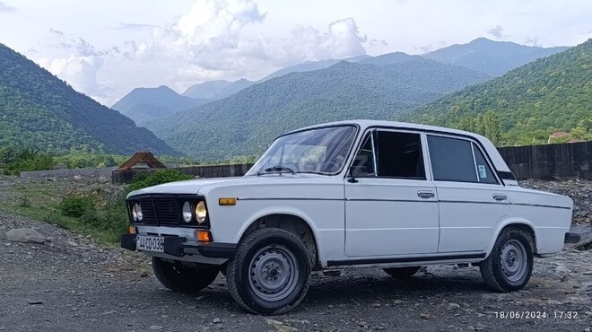 LADA (VAZ) 2106