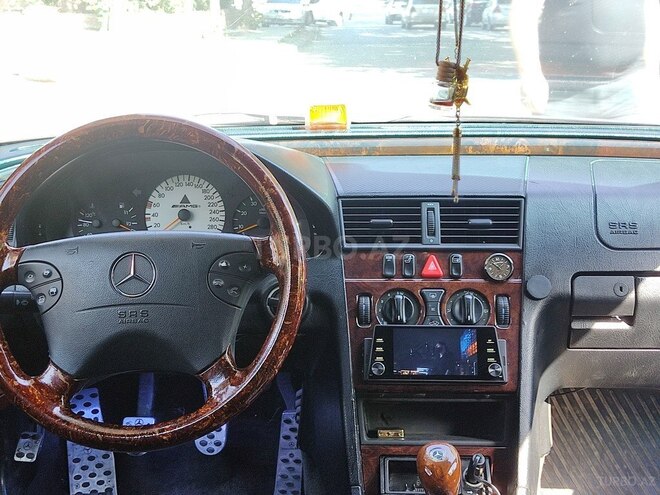 Mercedes C 240 1998, 240,000 km - 2.4 л - Mingəçevir
