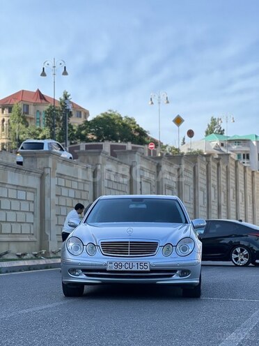 Mercedes E 280