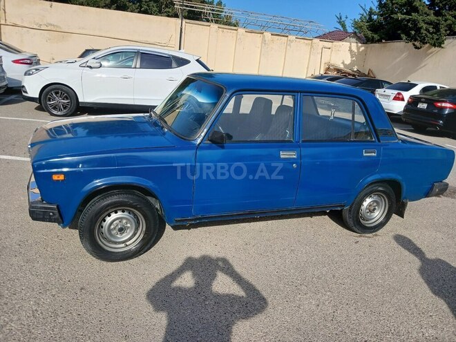 LADA (VAZ) 2107