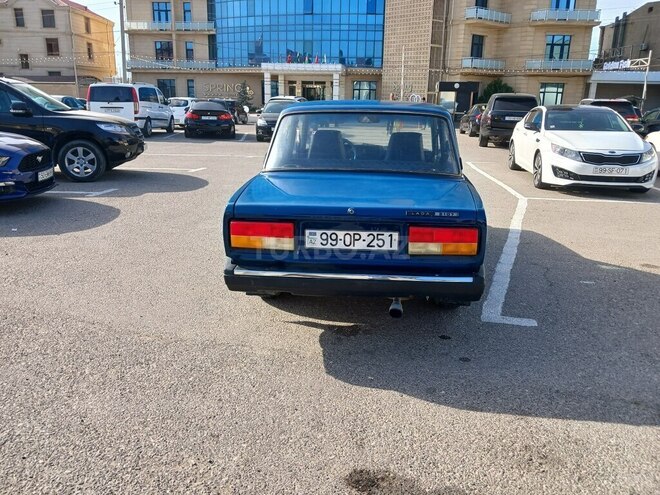 LADA (VAZ) 2107