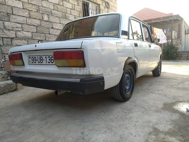 LADA (VAZ) 2107