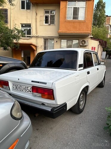 LADA (VAZ) 2107