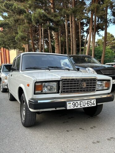 LADA (VAZ) 2107