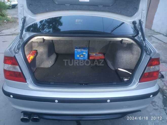 BMW 318 2002, 289,127 km - 2.0 l - Bakı