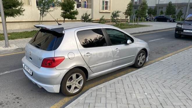 Peugeot 307