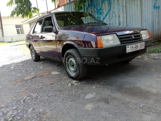 LADA (VAZ) 21099