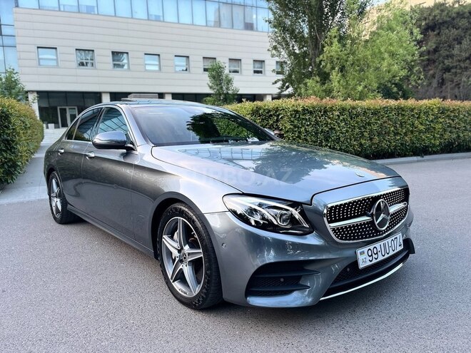 Mercedes E 300