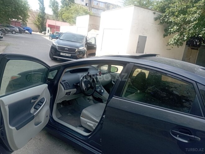 Toyota Prius 2009, 325,150 km - 1.5 л - Bakı