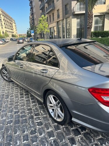 Mercedes C 250