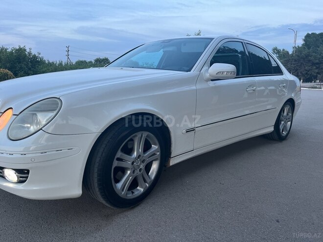 Mercedes E 260