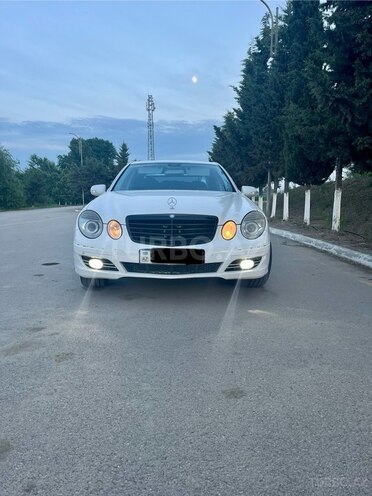 Mercedes E 260