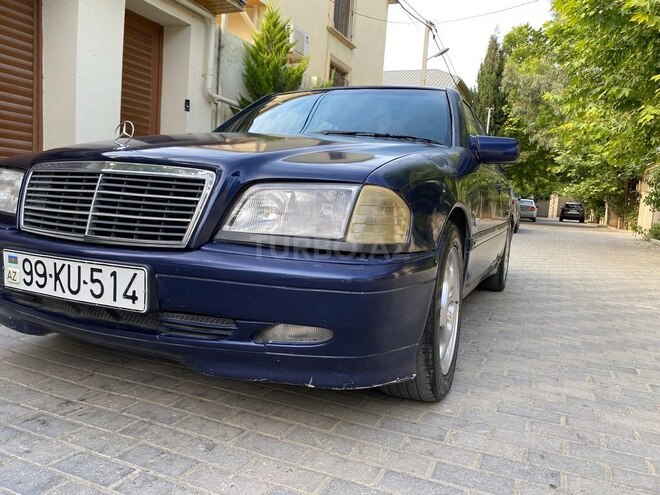 Mercedes C 180