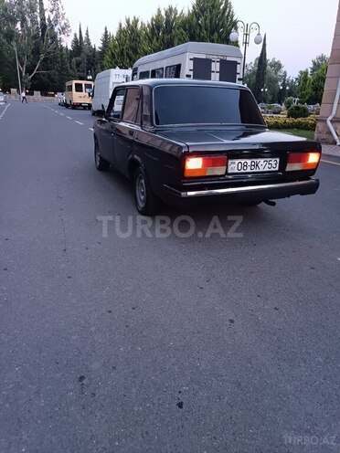 LADA (VAZ) 2107