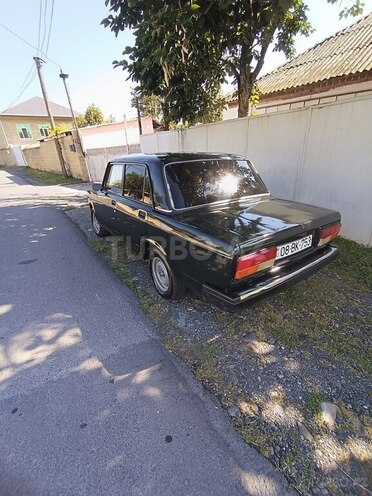 LADA (VAZ) 2107