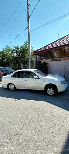 Nissan Sunny