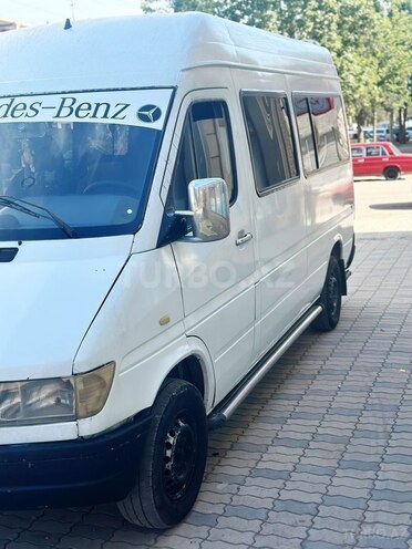 Mercedes Sprinter 524