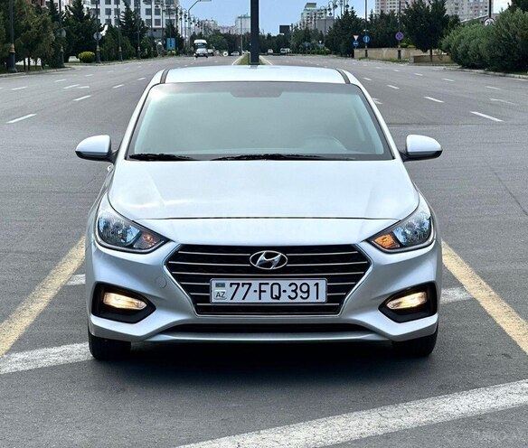 Hyundai Accent 2019, 65,000 km - 1.6 л - Bakı