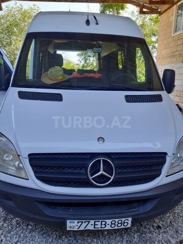 Mercedes Sprinter 318