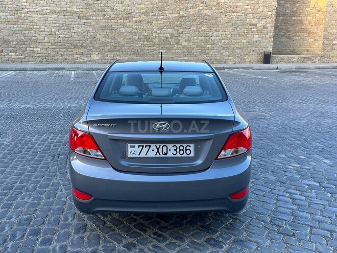 Hyundai Accent