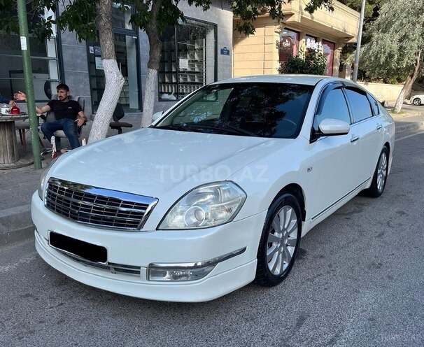 Nissan Teana