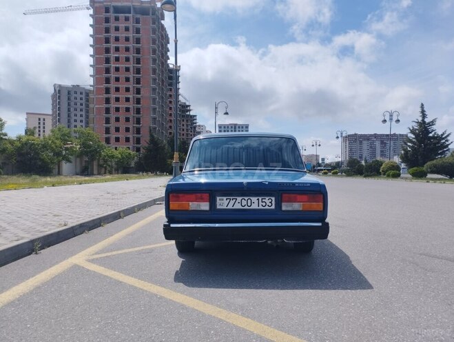 LADA (VAZ) 2107