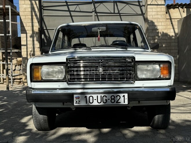 LADA (VAZ) 2107