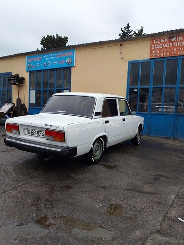 LADA (VAZ) 2107