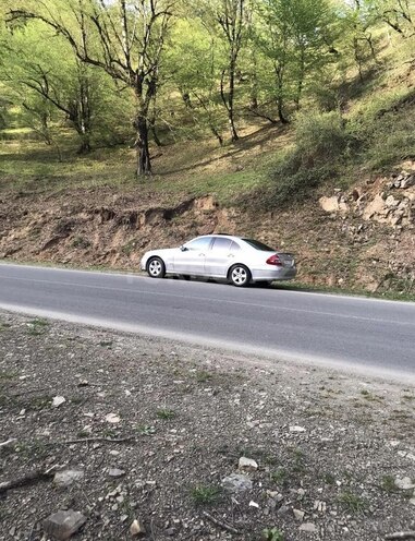 Mercedes E 240 2003, 308,000 km - 2.6 l - İmişli